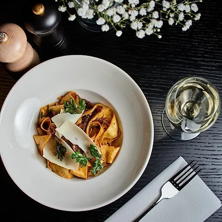 1891 Garni 4* クラクフ